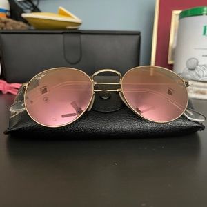 RayBan round sunglasses